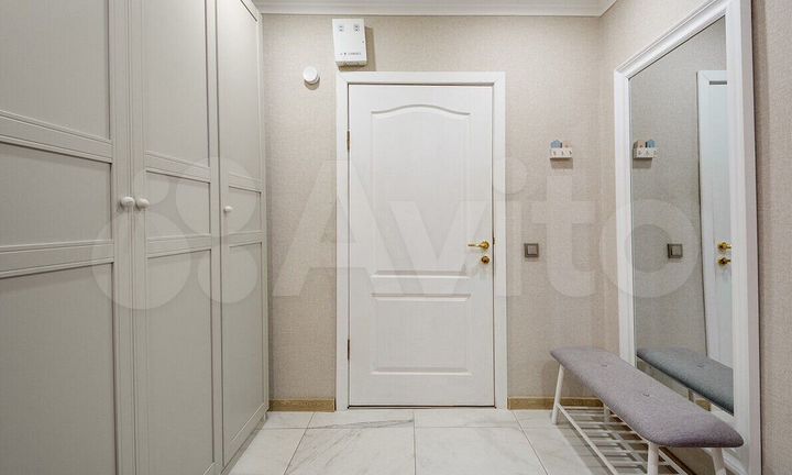 2-к. квартира, 52 м², 3/5 эт.