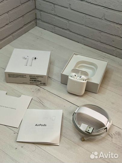 Airpods 2 Luxe