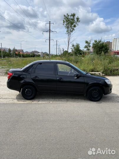 LADA Granta 1.6 МТ, 2012, 146 000 км