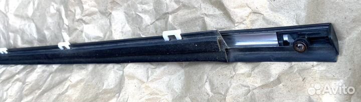 Бархотка двери передней Kia Ceed ED (2007-2012)