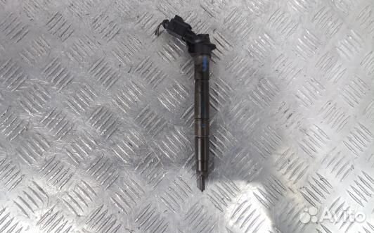 Форсунка дизельная audi Q7 (2AD01AL03)