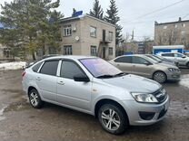 ВАЗ (LADA) Granta 1.6 MT, 2015, 97 500 км, с пробегом, цена 500 000 руб.