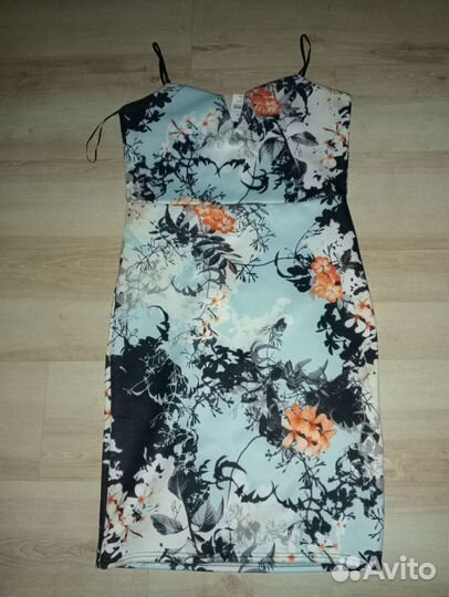 Платья для праздников