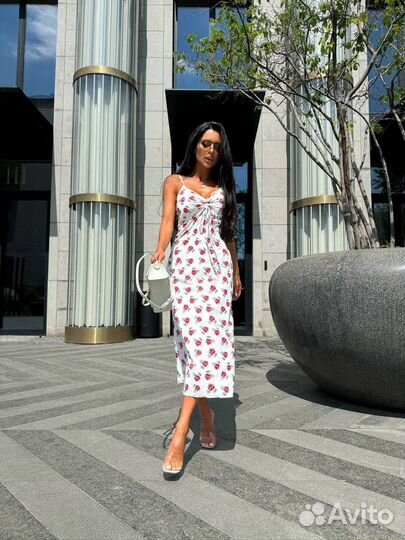 Платье летнее с цветами