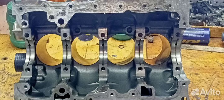 Блок двигателя F4R