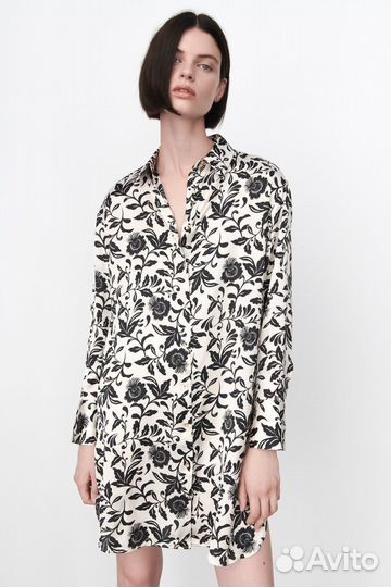 Шелковое платье Zara