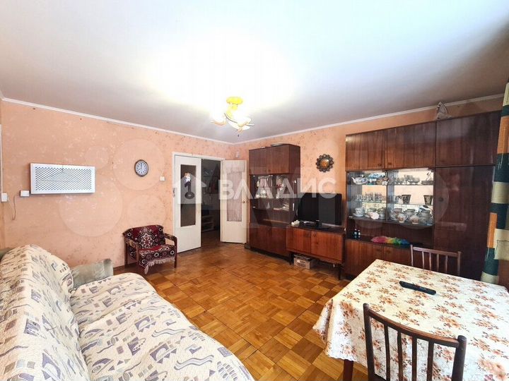 4-к. квартира, 74,5 м², 1/9 эт.