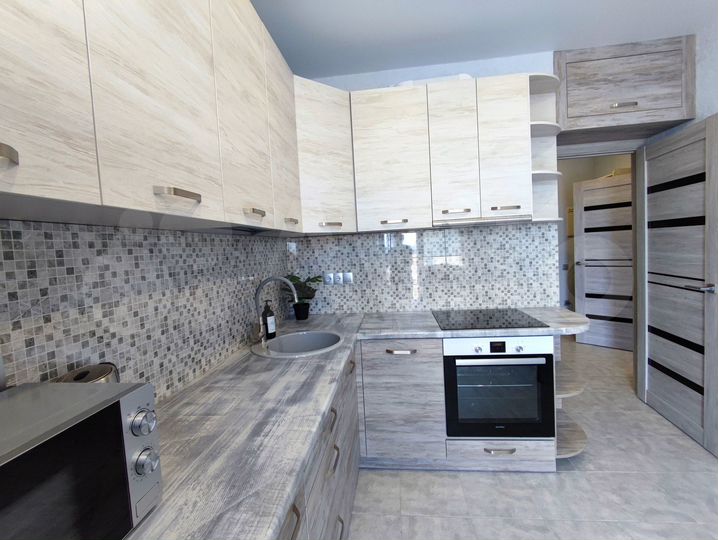 1-к. квартира, 42 м², 14/16 эт.