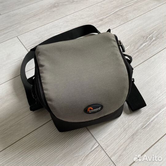 Сумка для фотоаппарата Lowepro D-Res 40AW