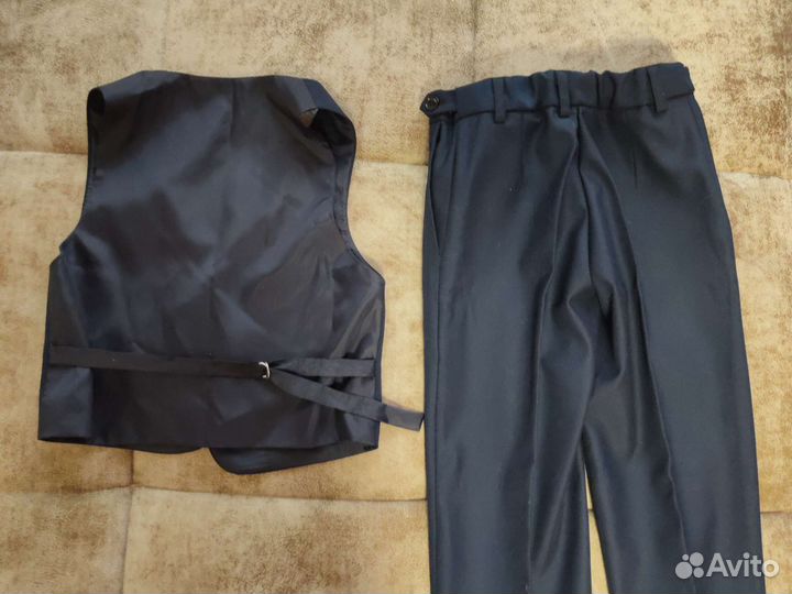 Костюм жилетка и брюки 116
