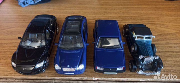 Машинки коллекционные. Детские игрушки