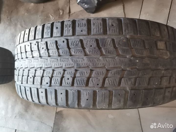 Goform W705 245/45 R18