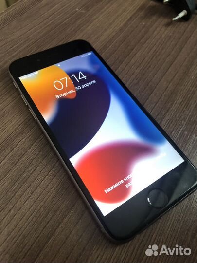iPhone 6S, 16 ГБ