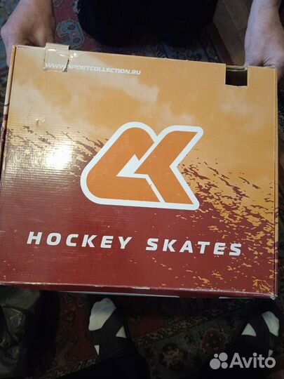 Коньки хокейные