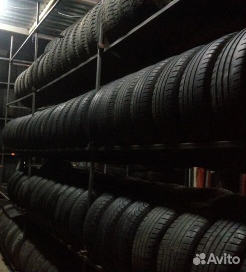 Kumho I'Zen KW31 215/55 R16