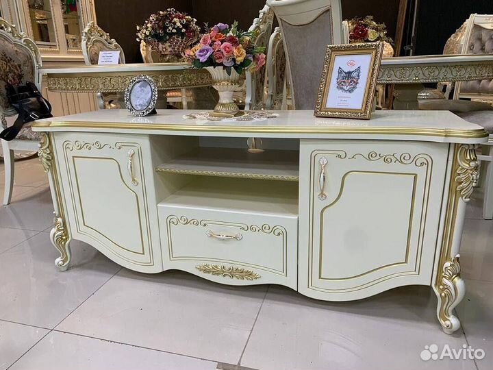 Тв Тумба Новая