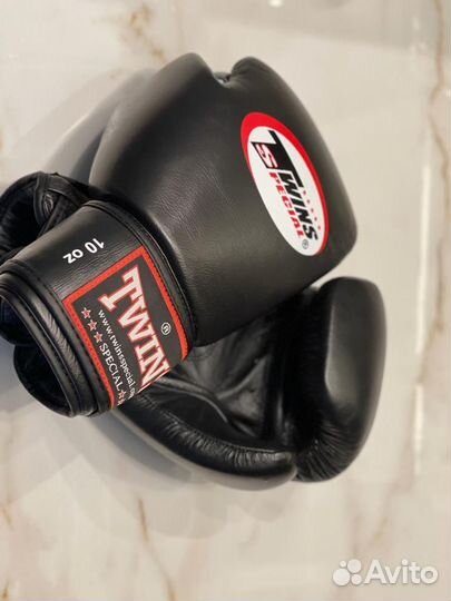 Новые Боксерские перчатки twins 10,12,14 oz унций