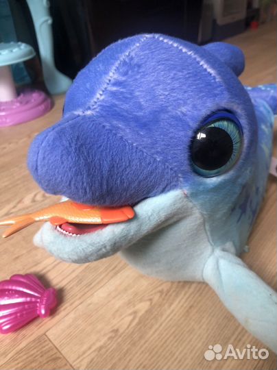 Дельфин Долли Furreal