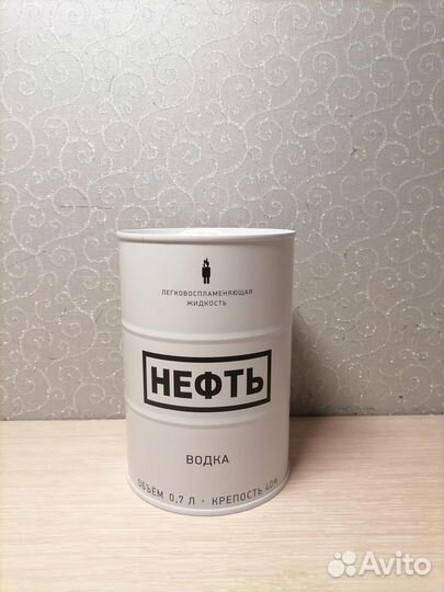 Банка из под водки «Нефть»