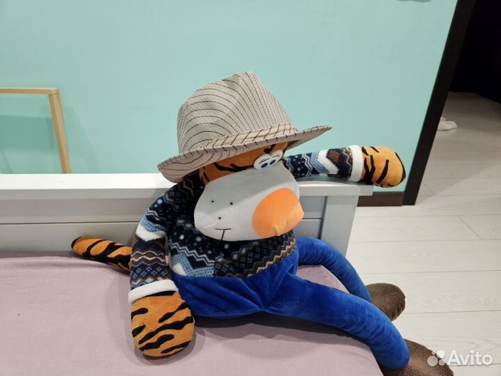 Шляпа карнавальная