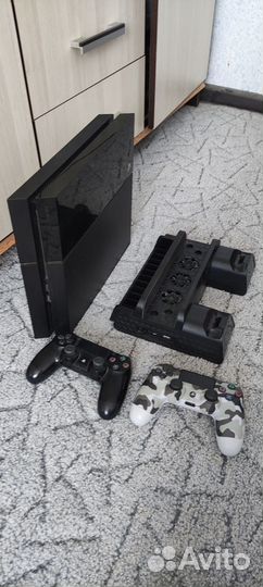 Sony PS 4 + шлем PS 4 VR