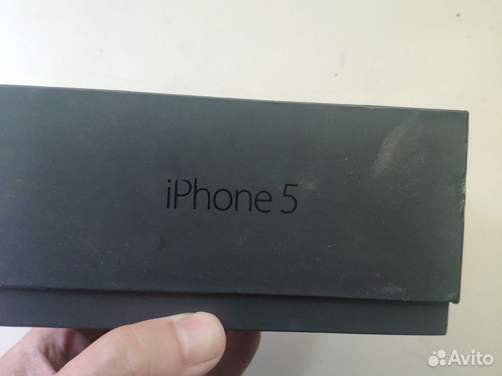 Коробка от iPhone 5