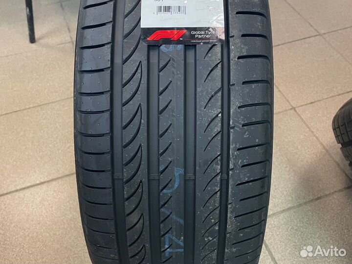 Pirelli Powergy 215/50 R17 95Y