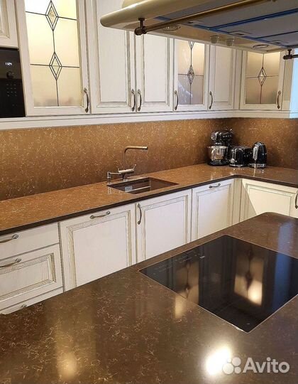 Кухонный гарнитур угловой