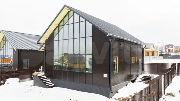 Коттедж 130 м² на участке 5 сот.