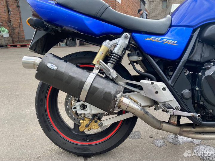 Мотоцикл honda CB400SF Vtec 1