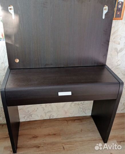 Туалетный столик Лазурит с зеркалом и доставкой