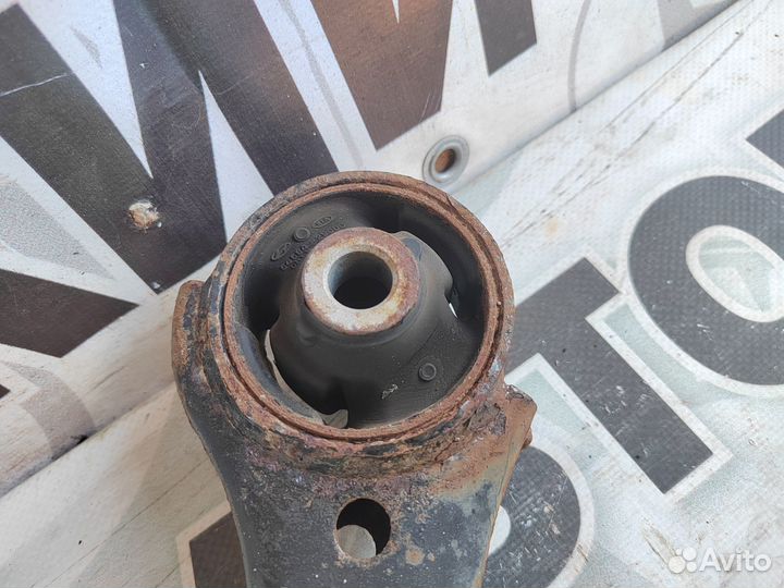 Рычаг передний нижний левый Hyundai Santa Fe 2