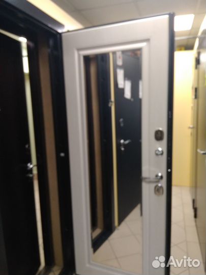Дверь входная металлическая