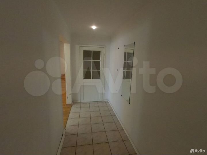 4-к. квартира, 130 м², 5/6 эт.