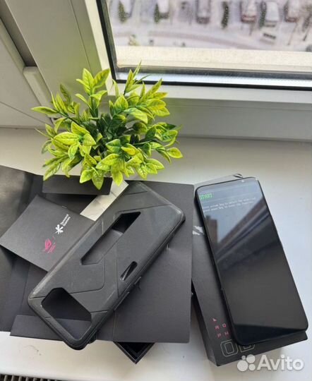 Asus ROG Phone 6, 12/256 ГБ