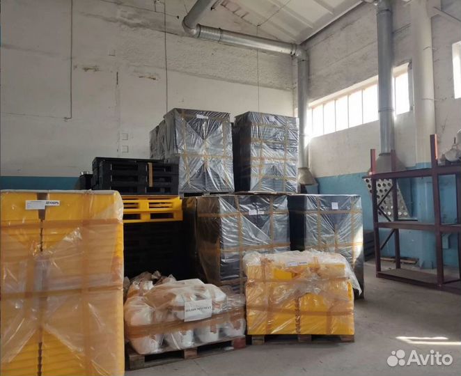 Ящик пластиковый новый