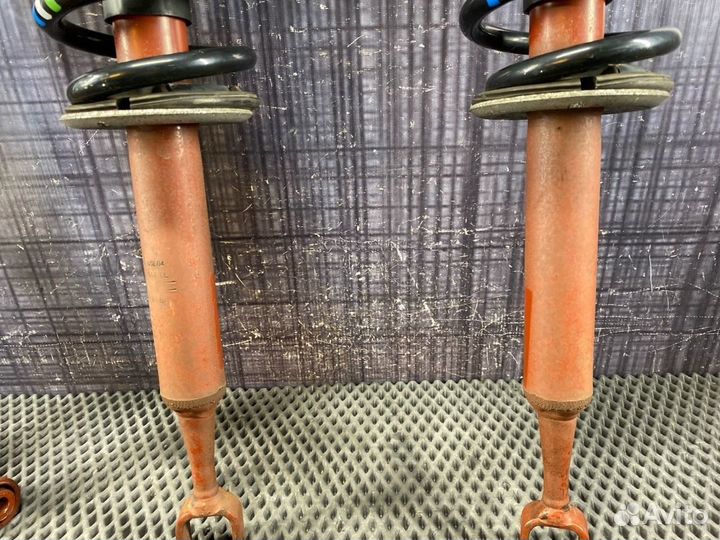 Комплект стоек Audi A4 B6 AMB 2004