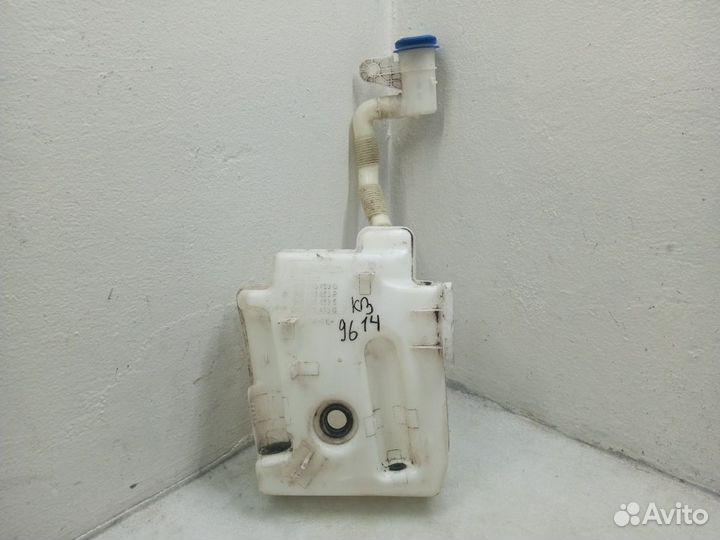 Бачок омывателя skoda yeti