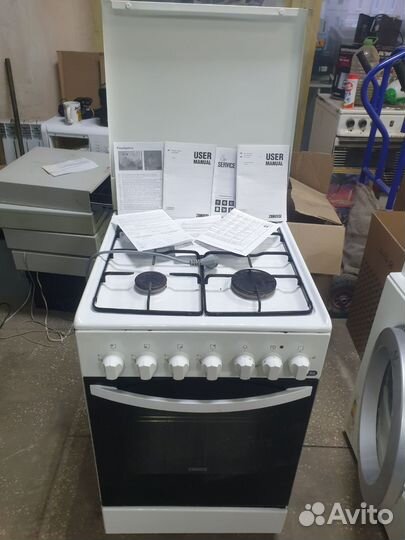 Плита газовая Zanussi ZCK 924201w