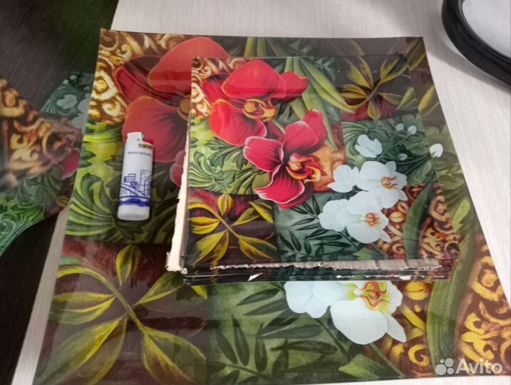 Большая тортница и 6 тарелок к ней