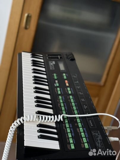 FM Синтезатор yamaha dx100