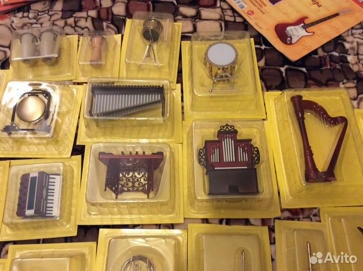 Коллекция музыкальных инструментов от Hachette