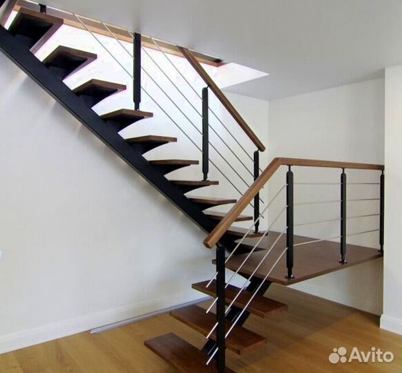 Лестница на монокосоуре