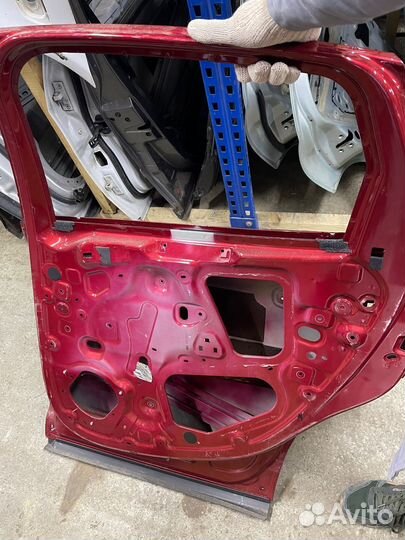 Дверь задняя правая Renault Arkana, 2019