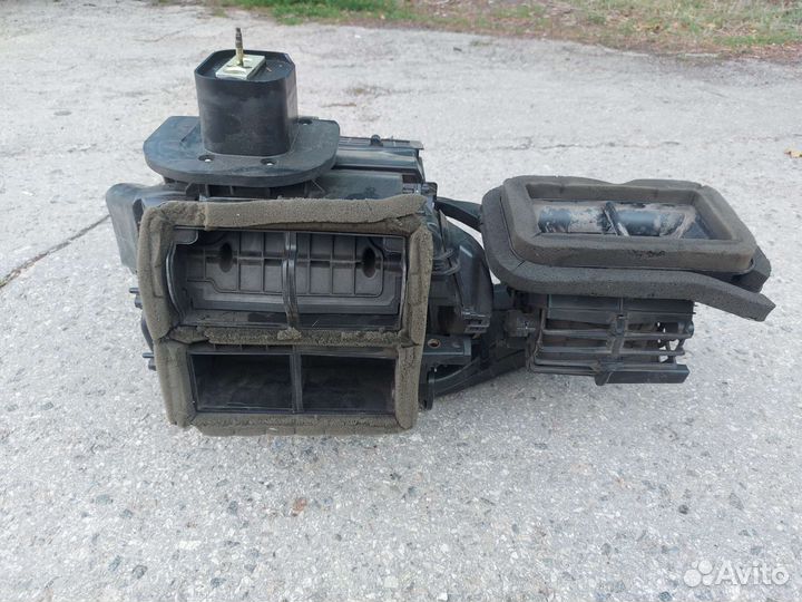 Корпус печки Пежо Боксер 3 250 290 2.2 нdi