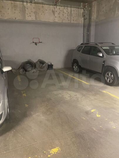 Машиноместо