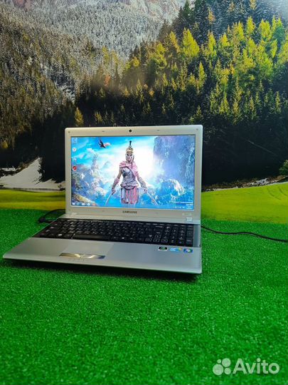 Хороший ноутбук Samsung для игр и работы