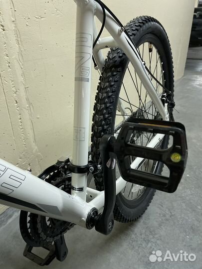 Велосипед Mongoose, рама L, 27,5 колеса