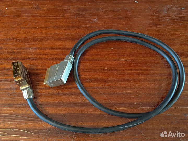 Luxmann scart-scart professional cable 1.5m