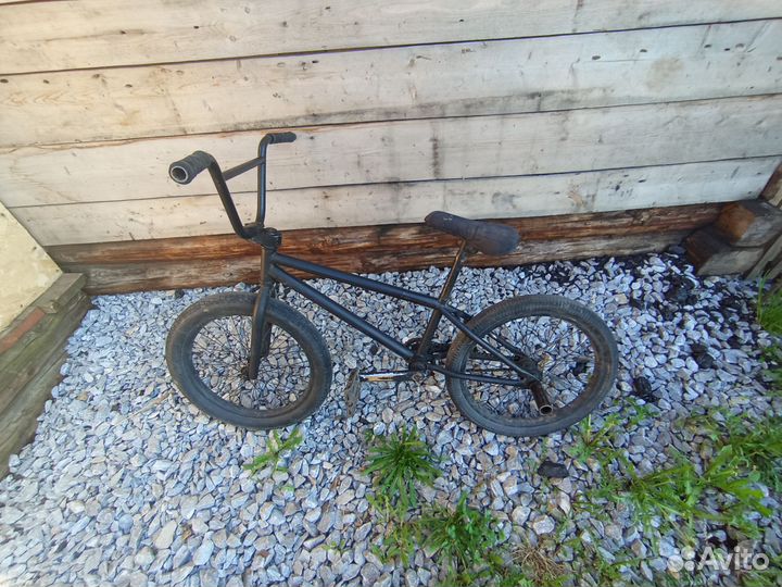 Продам трюковой велосипед BMX